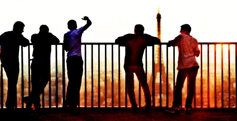 Paris sunset #2 - by Tony Karp